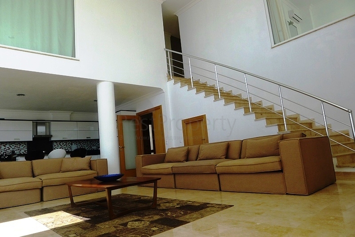 5 bedroom villa in the resort town of Kas