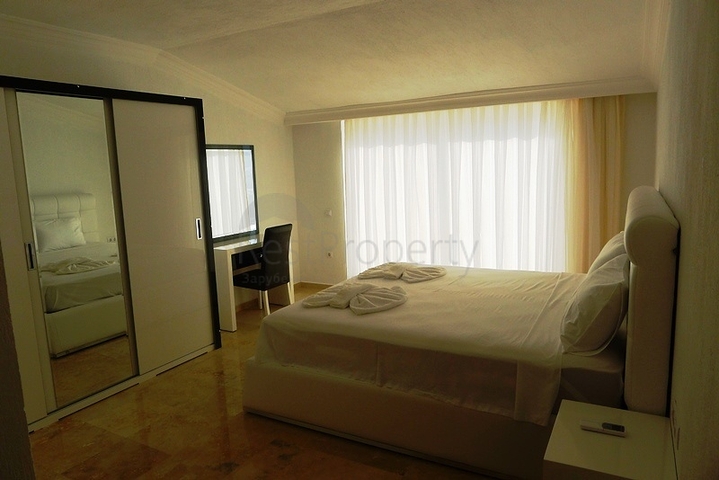 5 bedroom villa in the resort town of Kas