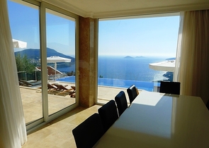 5 bedroom villa in the resort town of Kas