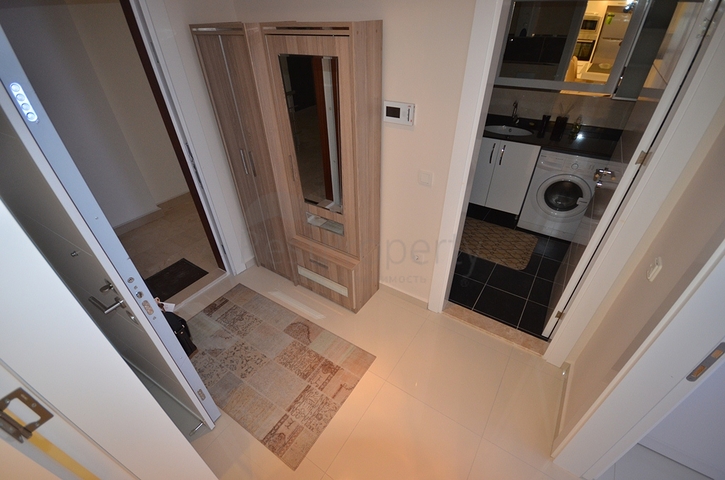 Large 1+1 apartment in the center of Oba district, just 100 meters from the sea 