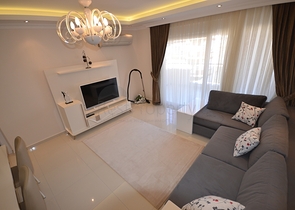 Large 1+1 apartment in the center of Oba district, just 100 meters from the sea 