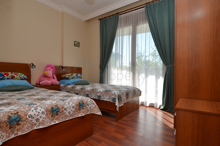 2+1 apartment in a prestigious complex for rent