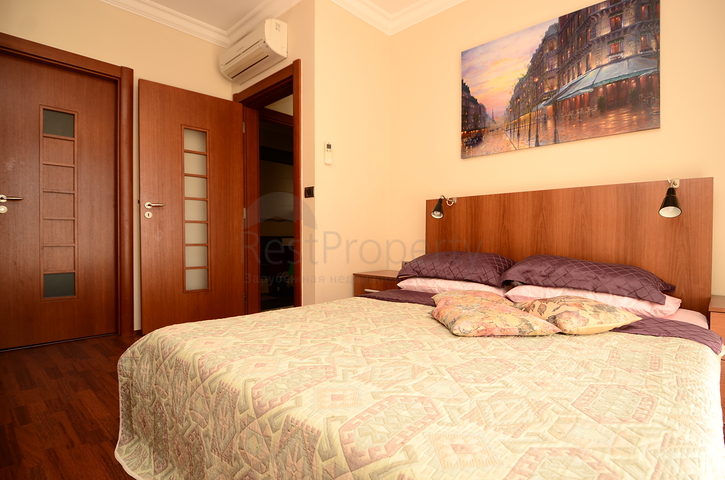 2+1 apartment in a prestigious complex for rent