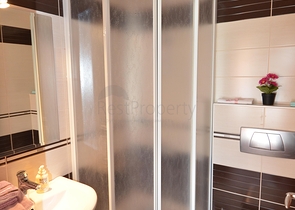 2+1 apartment in a prestigious complex for rent