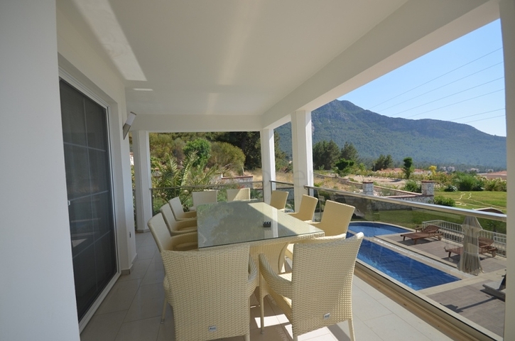 Luxury 5+2 mansion in Fethiye