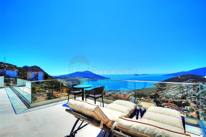 5+1 private villa in Kalkan with sea and island views