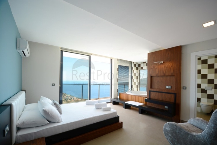 Charming detached Villa with a seaview in Kalkan 