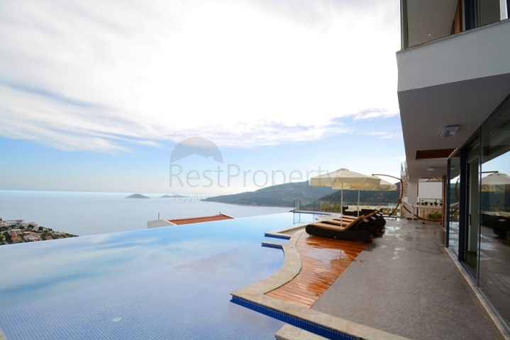Charming detached Villa with a seaview in Kalkan 
