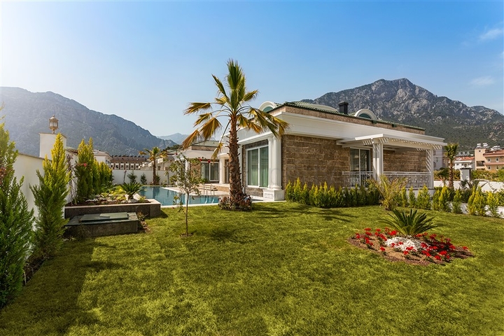 Luxury villas in Kemer