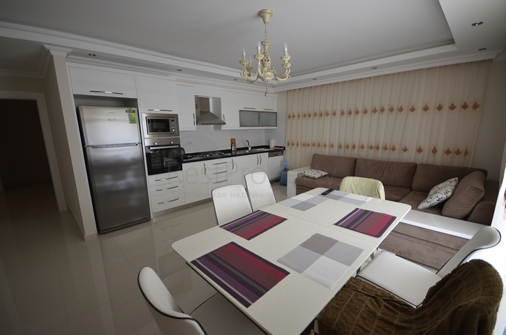 Beautiful 2+1 apartment with sea view in the center of Oba