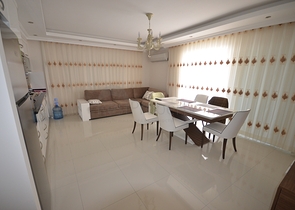 Beautiful 2+1 apartment with sea view in the center of Oba