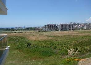 Studio apartment in the famous Orion Garden complex for rent