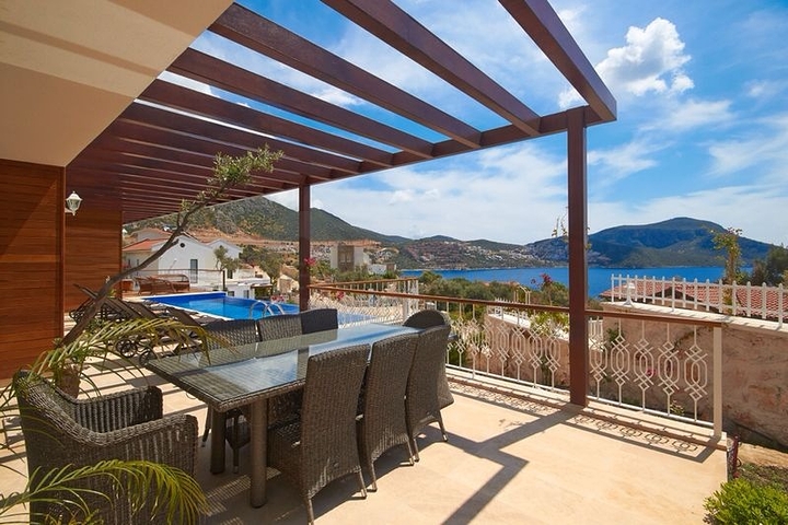 4+1 Villa with sea view in Kalkan