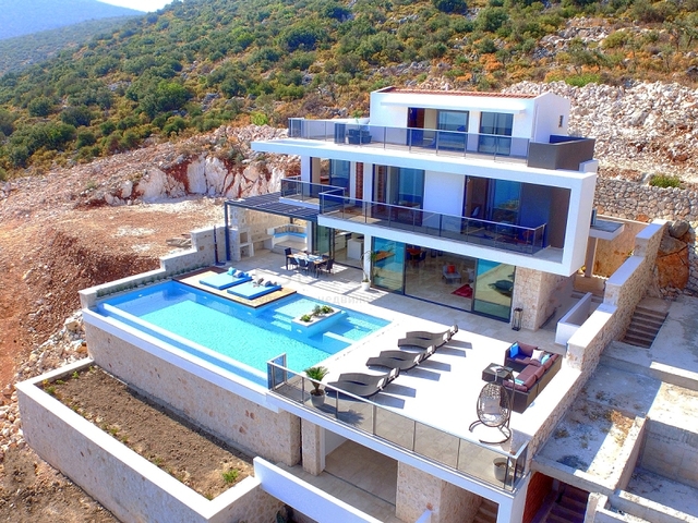 Magnificent villa with sea view in Kalkan