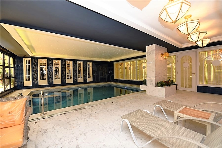 Apartments in a new modern complex in the center of Alanya