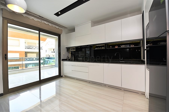 Apartments in a new modern complex in the center of Alanya