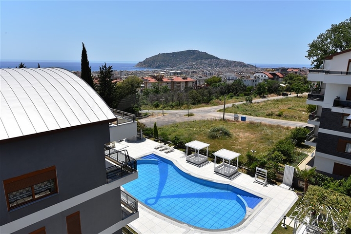 Apartments in a new modern complex in the center of Alanya