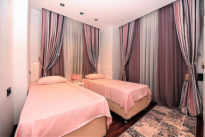 Apartments in a new modern complex in the center of Alanya