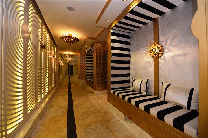 Apartments in a new modern complex in the center of Alanya