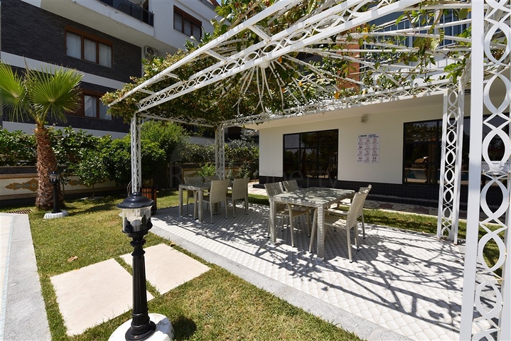 Apartments in a new modern complex in the center of Alanya