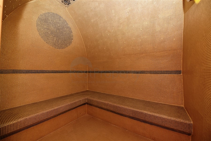 Apartments in a new modern complex in the center of Alanya