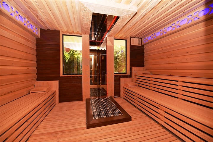 Apartments in a new modern complex in the center of Alanya