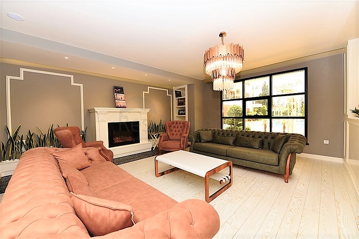 Apartments in a new modern complex in the center of Alanya