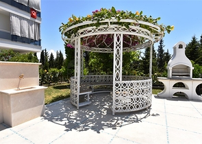 Apartments in a new modern complex in the center of Alanya