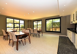 Apartments in a new modern complex in the center of Alanya