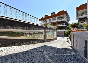 Apartments in a new modern complex in the center of Alanya