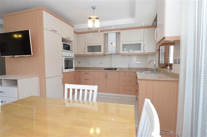 Luxury duplex apartment in the center of Alanya Luxury duplex apartment in the center of Alanya