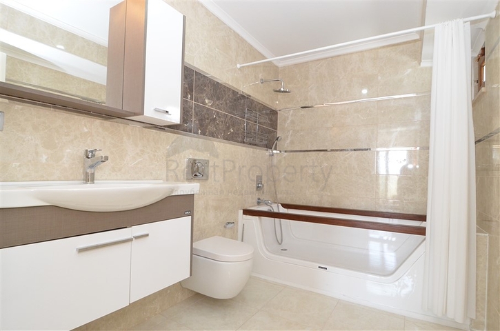 Luxury duplex apartment in the center of Alanya Luxury duplex apartment in the center of Alanya