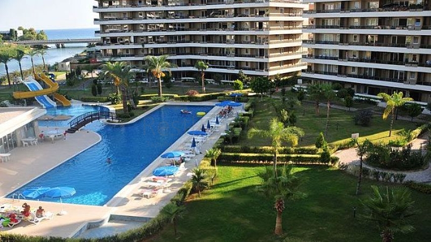 Spacious two-bedroom apartment just 150 meters from the sea.