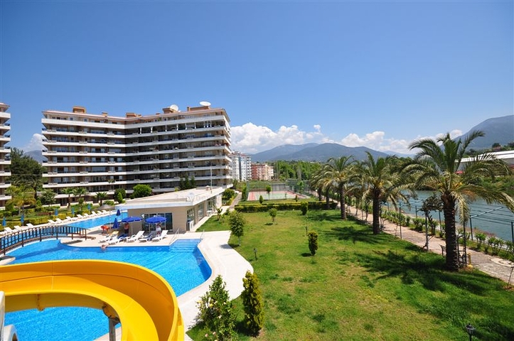 Spacious two-bedroom apartment just 150 meters from the sea.