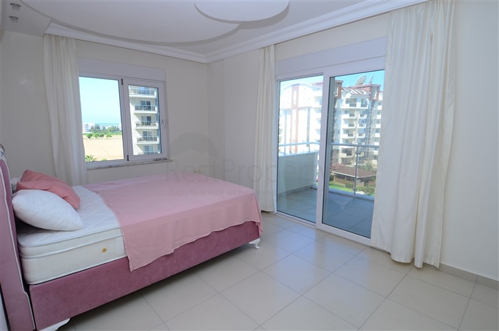 Three Bodroom Apartment in five-star complex in Avsallar