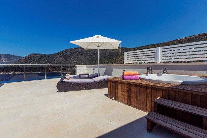 Luxury villa in Kalkan with sea view