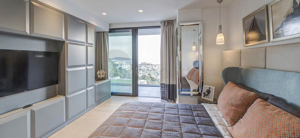 Villas and Penthouses with view of Bodrum Castle 