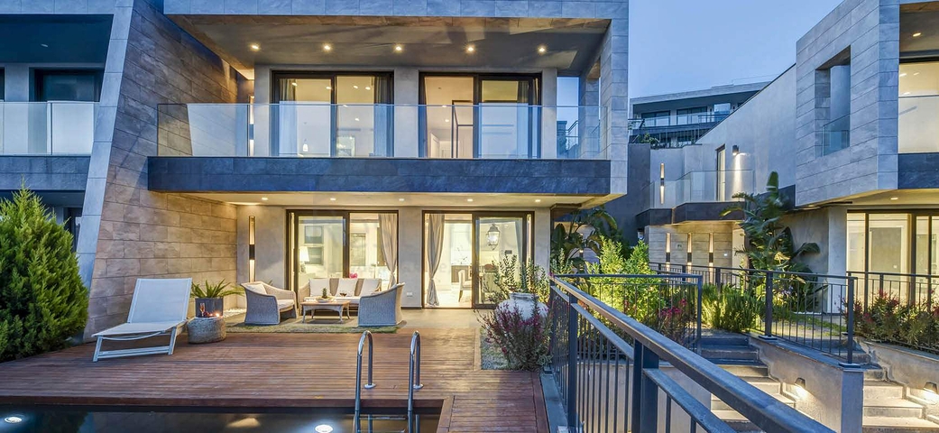 Villas and Penthouses with view of Bodrum Castle 