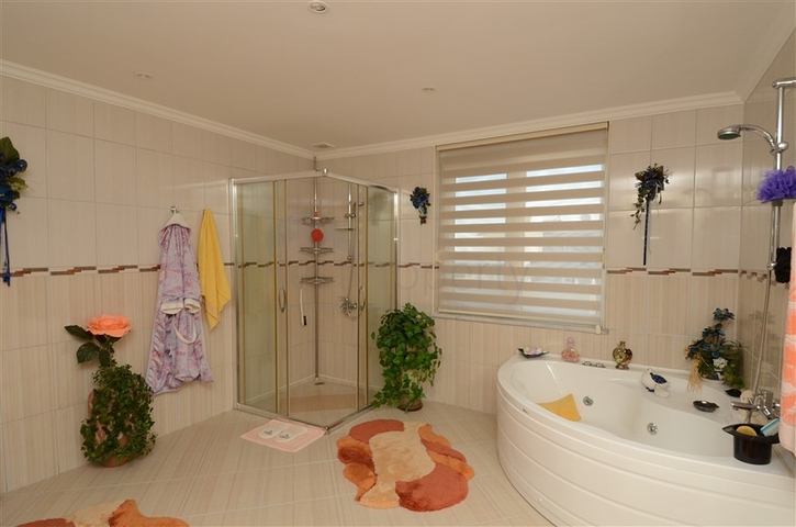 Duplex for a large family in Mahmutlar