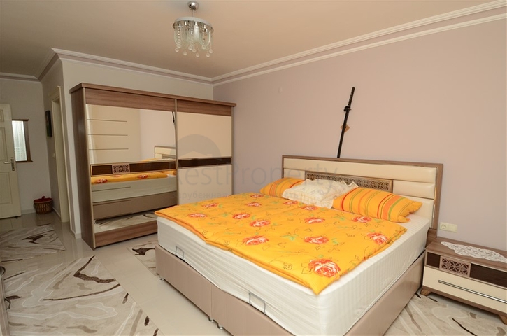 Duplex for a large family in Mahmutlar