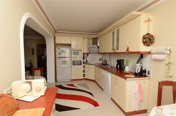 Duplex for a large family in Mahmutlar
