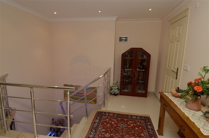 Duplex for a large family in Mahmutlar