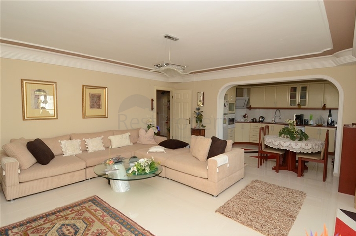 Duplex for a large family in Mahmutlar