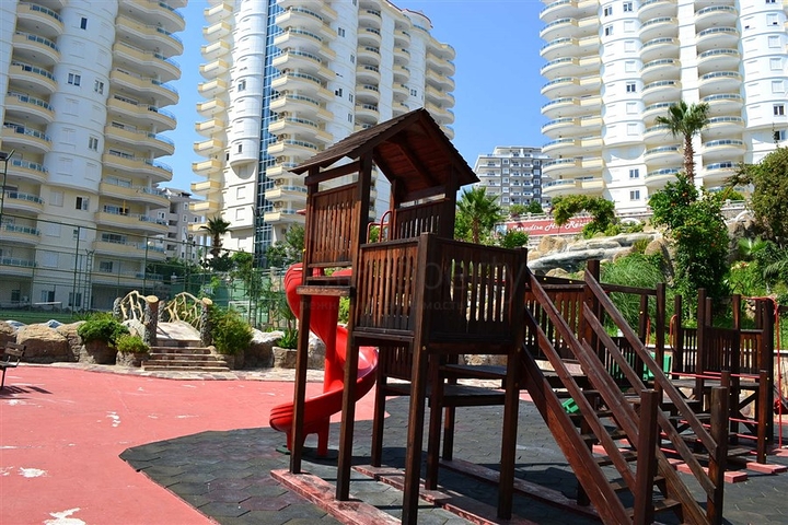 Duplex for a large family in Mahmutlar