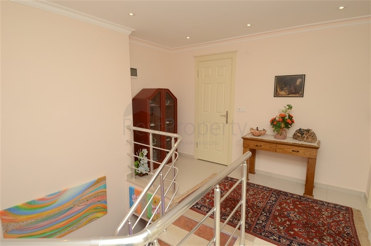 Duplex for a large family in Mahmutlar