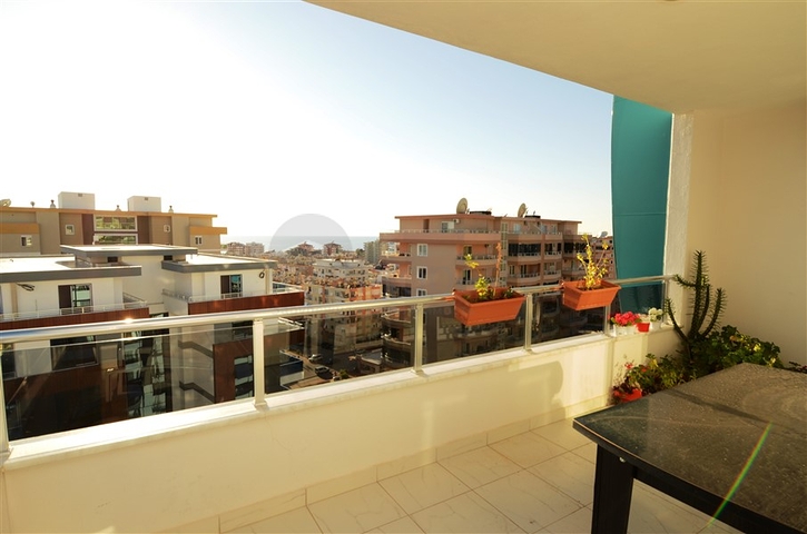 Spacious apartment for rent in Mahmutlar!