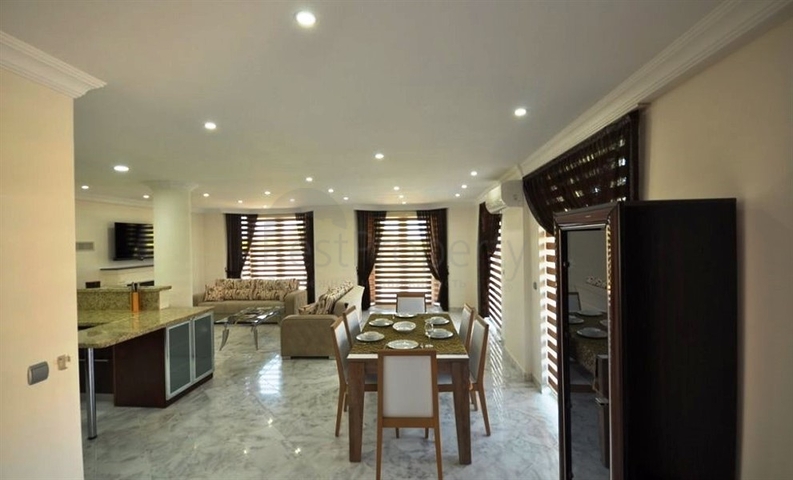 Villa with private beach and direct sea view