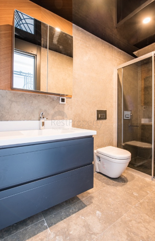 Elite complex of villas near the Boachai Marina in Antalya