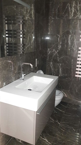 Spacious duplex for a large family in Izmir