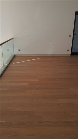 Spacious duplex for a large family in Izmir